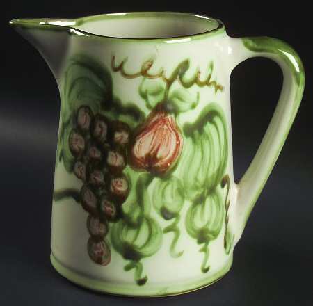 Harvest 64 Oz Pitcher