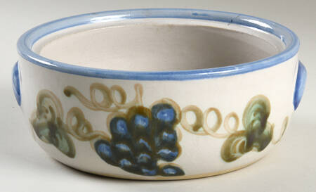 Vintage Blue 1.25 Qt Round Casserole No Lid