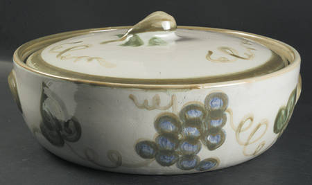 Vintage Olive Green 6 Quart Round Covered Casserole