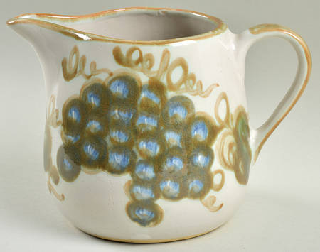Vintage Olive Green 32 Oz Pitcher