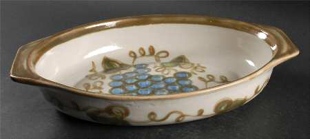 Vintage Olive Green 13" Oval Baker