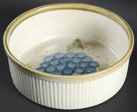 Vintage Olive Green 9" Souffle