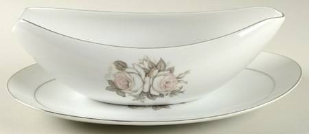 Encanto Gravy Boat & Underplate/Relish