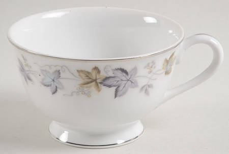 Melody Footed Cup