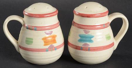 Saratoga Salt & Pepper Set