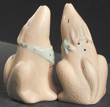 Taos Coyote Figural Salt & Pepper Set