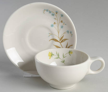 April Flat Cup & Saucer Set