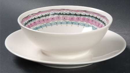 Bali Gravy Boat with Attached Underplate