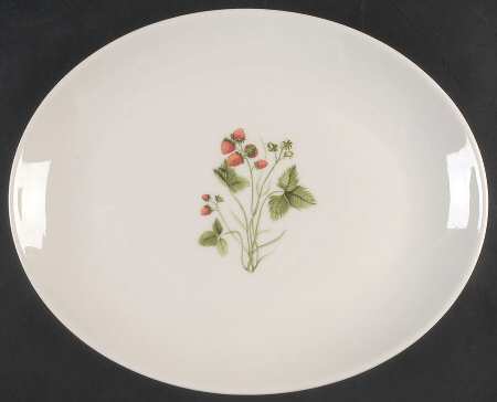 Wild Strawberry 11" Oval Serving Platter
