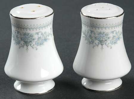 Blue Spring Salt & Pepper Set