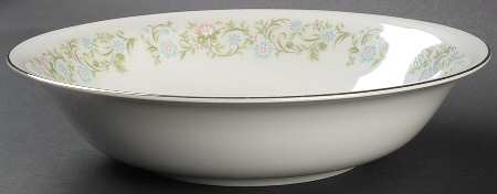 Georgia 9" Round Vegetable Bowl