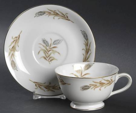 THA1 Footed Cup & Saucer Set