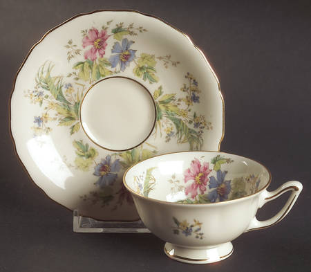 04491 (Cream Background) Footed Demitasse Cup & Saucer Set