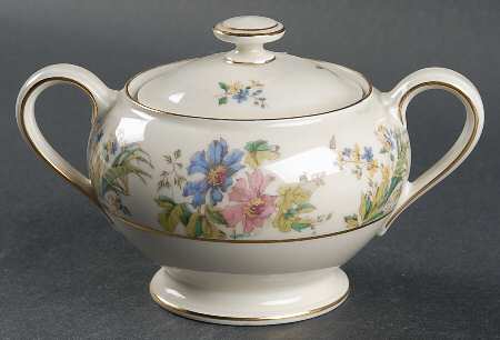04491 (Cream Background) Sugar Bowl & Lid