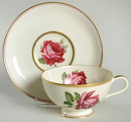 07360 (Cream Background) Footed Cup & Saucer Set