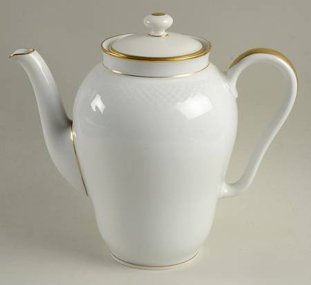 1915 Coffee Pot & Lid