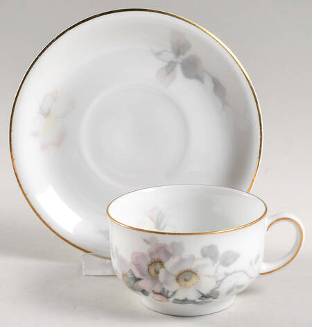 2795 Flat Cup & Saucer Set