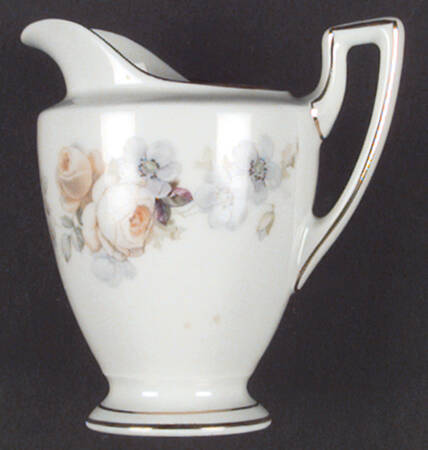 3242 Creamer