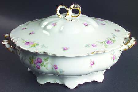 3361 (Scalloped) Round Covered Vegetable