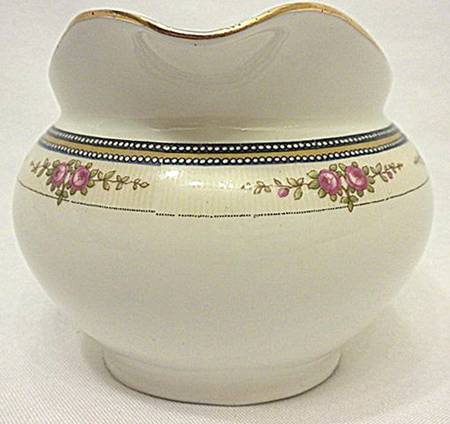3381 Creamer