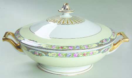 3816 Round Covered Vegetable