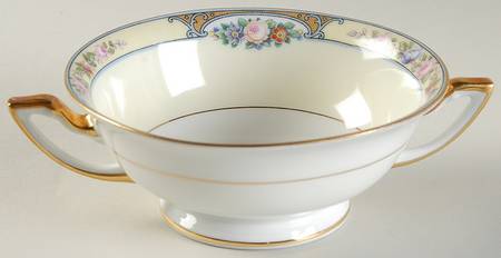 3816 Footed Cream Soup Bowl