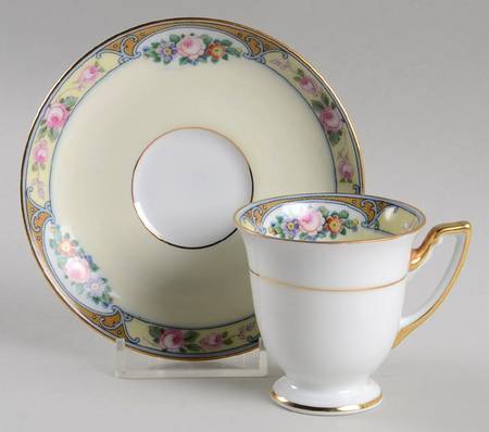 3816 Footed Demitasse Cup & Saucer Set