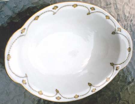 5773 10" Oval Vegetable Bowl