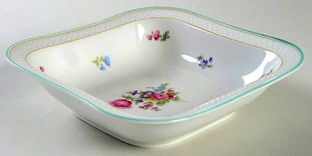 7138 7" Square Vegetable Bowl