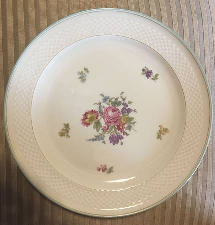 7138 Dinner Plate