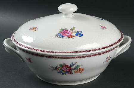 7144 Round Covered Vegetable