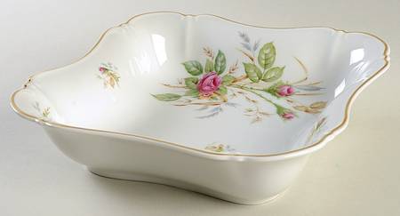 7470 (White, Scalloped) 9" Square Vegetable Bowl
