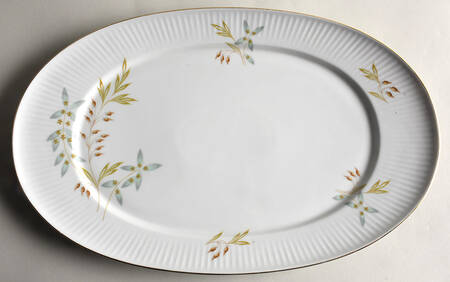 7472 (Rim, Ribbed) 15" Oval Serving Platter