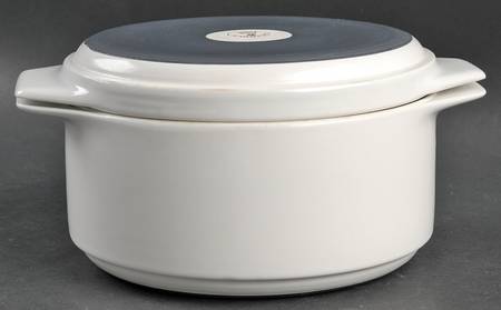ABC White 1.5 Qt Round Covered Casserole