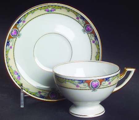 Admiral Footed Cup & Saucer Set