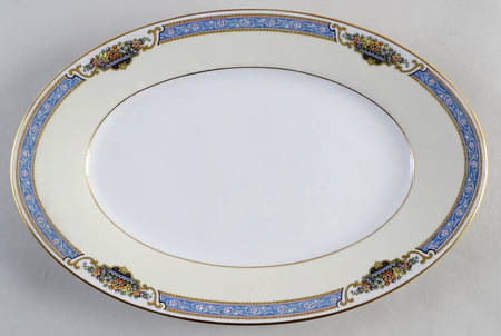 The Aragon 11" Oval Serving Platter