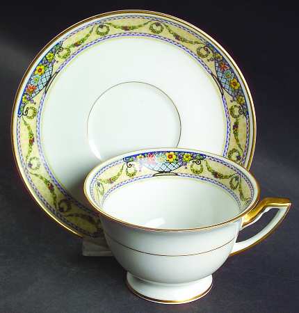The Arlington (White Border & Center) Footed Cup & Saucer Set