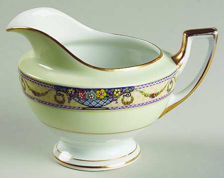 The Arlington (White Cream Border) Creamer