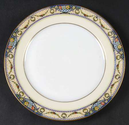 The Arlington (White Cream Border) Dessert/Pie Plate