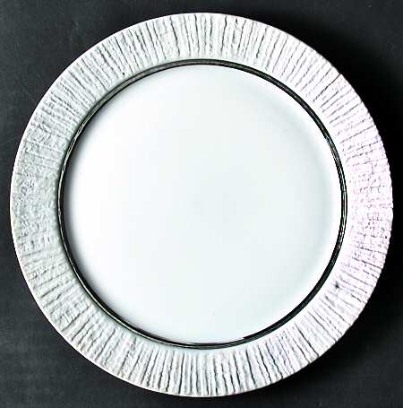 Arcta Platinum Salad Plate