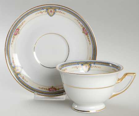 The Belvedere Footed Cup & Saucer Set