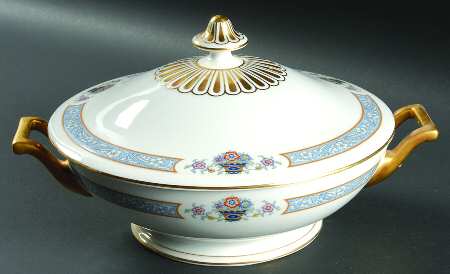 The Brunswick Round Covered Vegetable