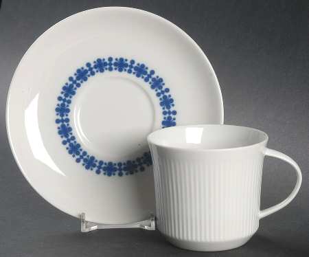 Calypso Flat Cup & Saucer Set