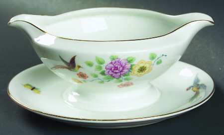 The Claridge Gravy Boat with Attached Underplate