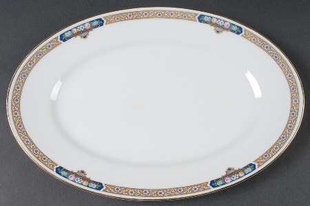 The Cordella 12" Oval Serving Platter