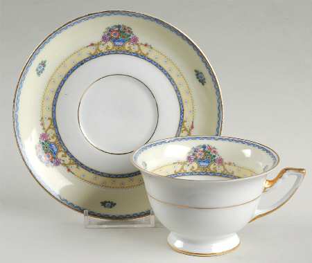 Eldorado Footed Cup & Saucer Set