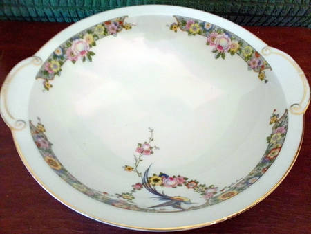 Elmsford 9" Round Vegetable Bowl