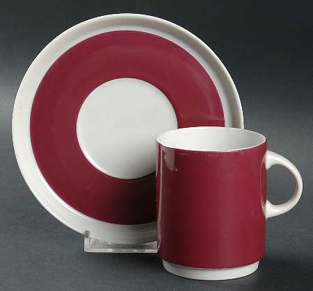THO394 Flat Cup & Saucer Set