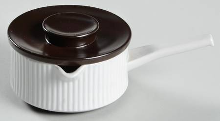 11010 Round Warmer with Lid