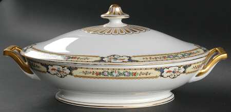 Golden Pheasant Oval Covered Vegetable